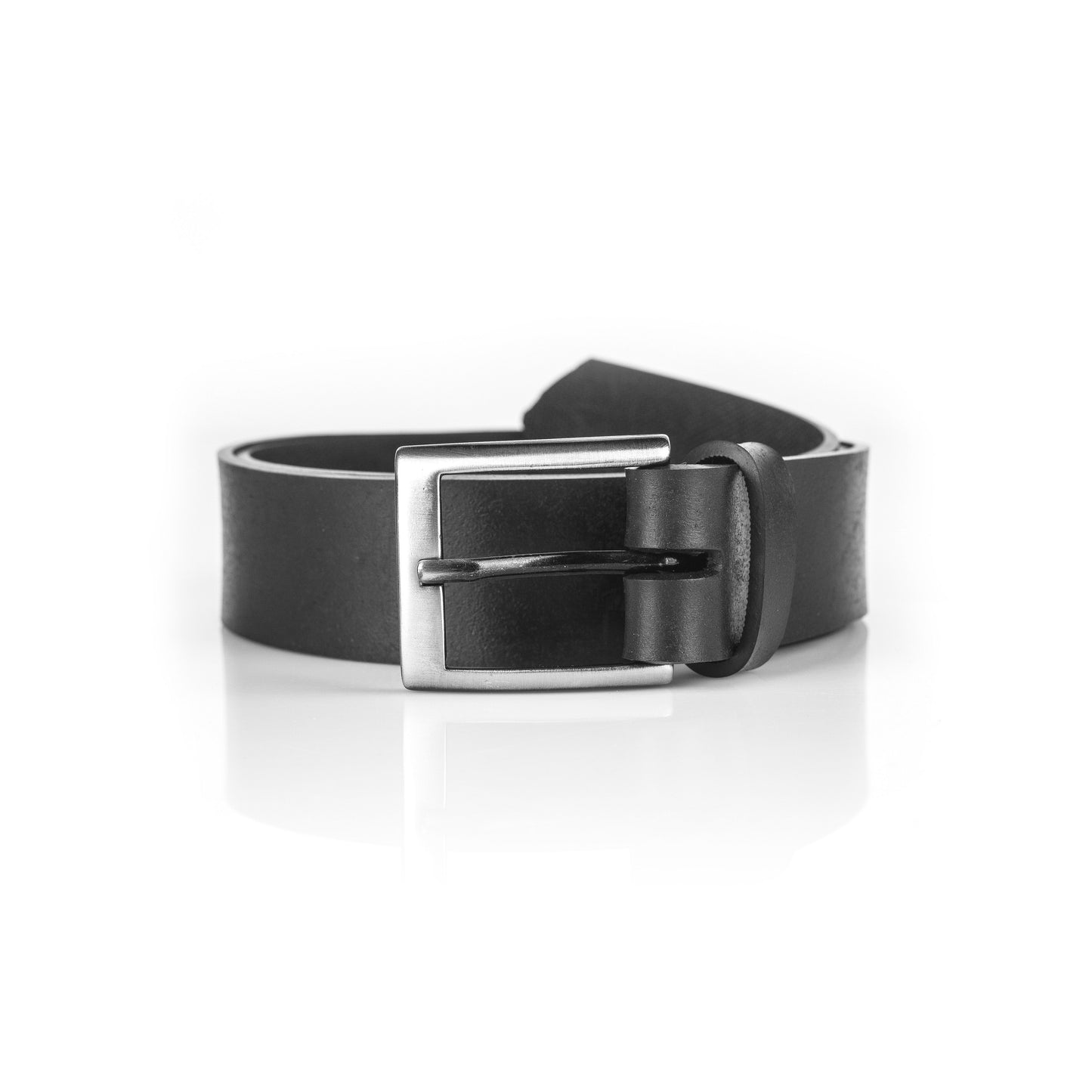 Black vegan elegant belt